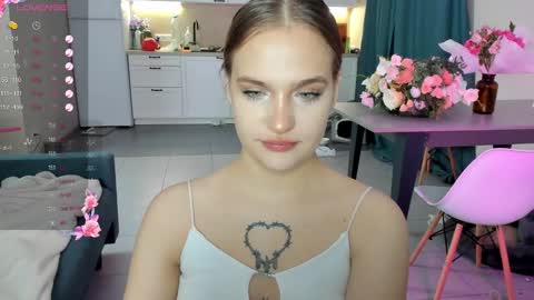 Caro online show from 12.02.24