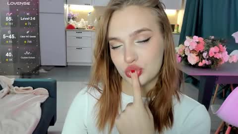 Caro online show from 12.05.24