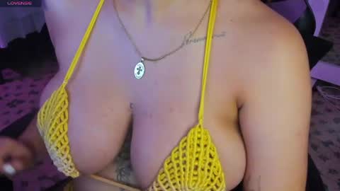 CarolineeGarcia online show from 04.15.26