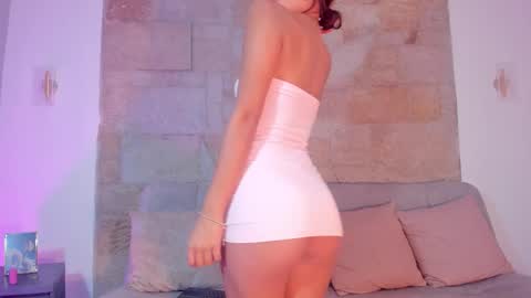 Snapshot of carolineejoness chatting on 03.01.26 Caroline online show from 03.01.26