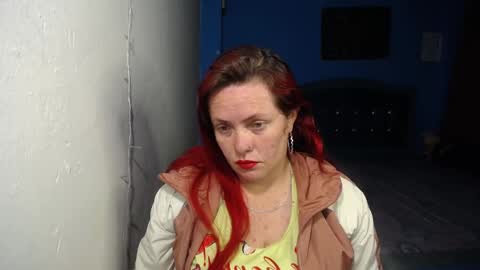 Snapshot of carolinhe_ chatting on 02.12.26 Carolinhe online show from 02.12.26