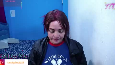 Snapshot of carolinhe_ chatting on 05.16.26 Carolinhe online show from 05.16.26