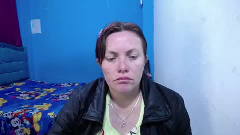 Snapshot of carolinhe_ chatting on 07.08.26 Carolinhe online show from 07.08.26