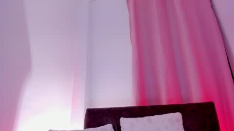 carolinna_ online show from 02.11.25