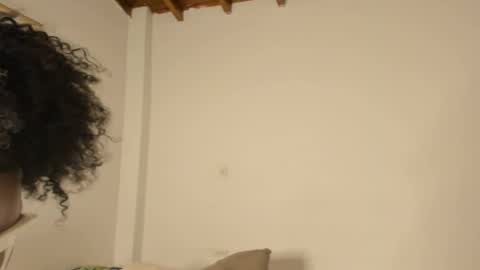 Caro online show from 03.12.26