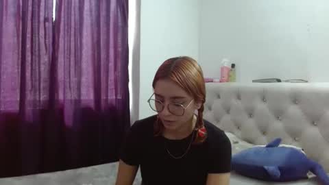 carolinnapinkman online show from 03.06.26