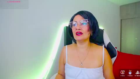 CarolinneFiotti online show from 11.13.25