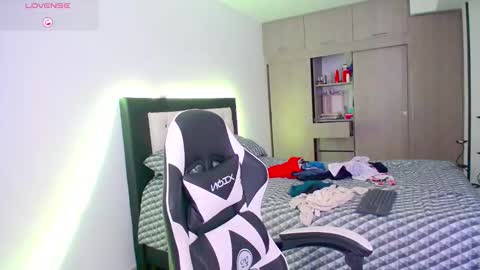 CarolinneFiotti online show from 11.25.25