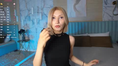 Snapshot of carolreeves chatting on 02.01.26 Carol online show from 02.01.26