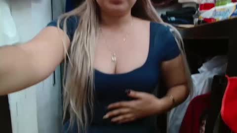 Snapshot of caroo0615 chatting on 02.19.26 caroo0615 online show from 02.19.26