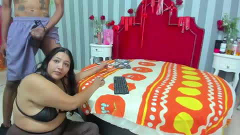Snapshot of caroyandy chatting on 04.22.26 caroyandy online show from 04.22.26