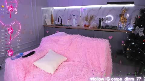 Snapshot of carpe_diemmm chatting on 01.02.25 Yummi online show from 01.02.25