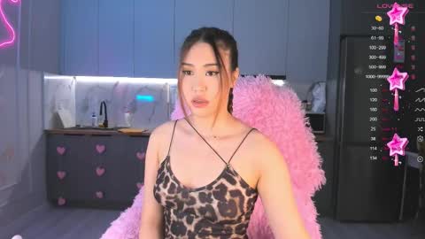 Snapshot of carpe_diemmm chatting on 02.09.25 Yummi online show from 02.09.25