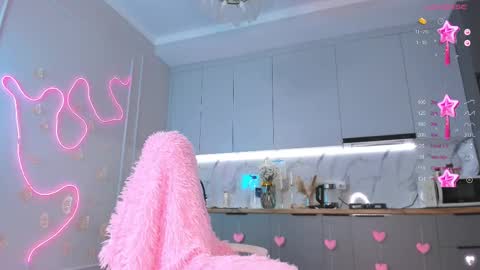 Snapshot of carpe_diemmm chatting on 03.01.25 Yummi online show from 03.01.25