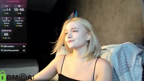 Carrie foster online show from 09.26.25