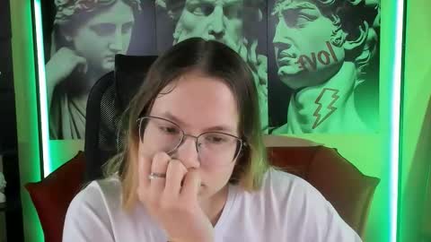 carrie_roses online show from 09.24.25