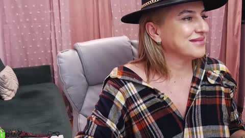 Snapshot of carrielovex chatting on 01.27.25 Carrie online show from 01.27.25