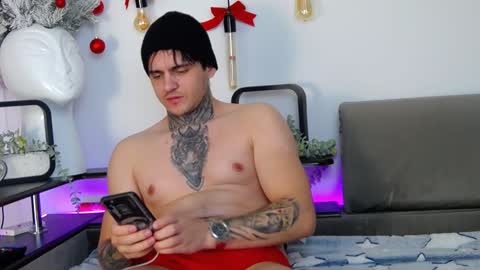 Snapshot of carter_reos chatting on 12.29.24 Carter online show from 12.29.24