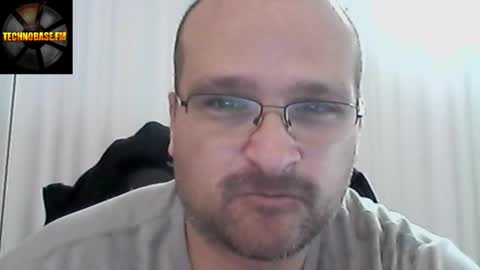 Snapshot of cascadacek chatting on 03.25.26 CASCADACEK online show from 03.25.26