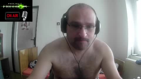 Snapshot of cascadacek chatting on 04.10.26 CASCADACEK online show from 04.10.26