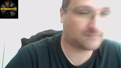 Snapshot of cascadacek chatting on 04.18.26 CASCADACEK online show from 04.18.26