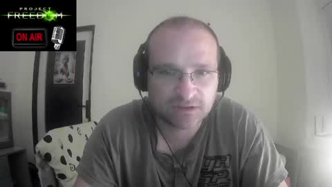 Snapshot of cascadacek chatting on 04.19.26 CASCADACEK online show from 04.19.26
