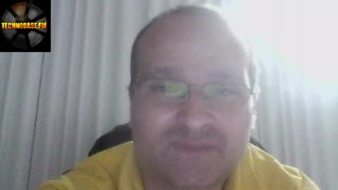 Snapshot of cascadacek chatting on 04.30.26 CASCADACEK online show from 04.30.26