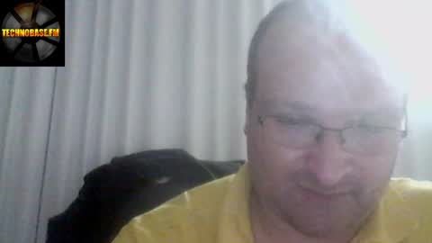 Snapshot of cascadacek chatting on 04.30.26 CASCADACEK online show from 04.30.26