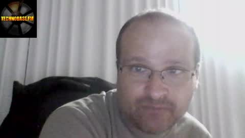 Snapshot of cascadacek chatting on 05.05.26 CASCADACEK online show from 05.05.26