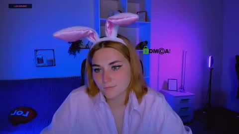 casey_meow_ online show from 10.08.25