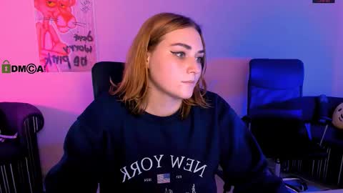 casey_meow_ online show from 12.05.25