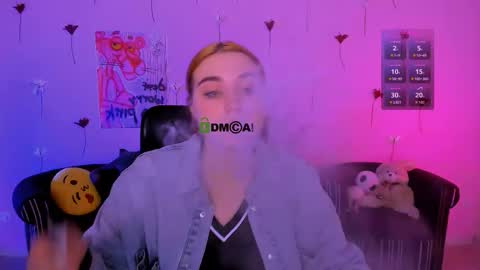 casey_meow_ online show from 02.26.26