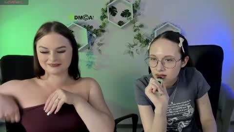 Snapshot of casey_meow_ chatting on 07.04.26 casey_meow_ online show from 07.04.26