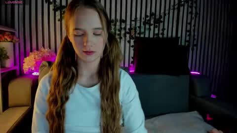 Casey sweeet online show from 02.11.26