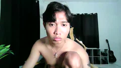 Snapshot of caspian_cum chatting on 04.17.26 cas online show from 04.17.26