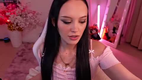 Snapshot of cassadyy chatting on 06.25.26 Cassady online show from 06.25.26