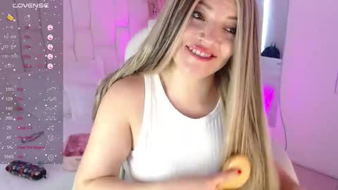 Snapshot of cassandraferran chatting on 02.02.26 Cassandra online show from 02.02.26