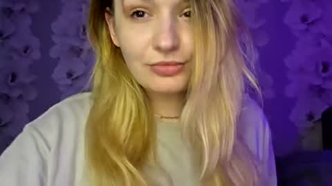 Snapshot of cassandratate chatting on 06.21.26 Casey Chris online show from 06.21.26