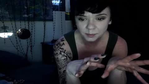 Snapshot of casscassidy89 chatting on 12.20.25 CassCassidy89 online show from 12.20.25