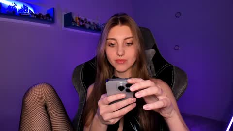 Seductress Cassia  FINDOM AND SADISM  NO NUDE online show from 01.23.25