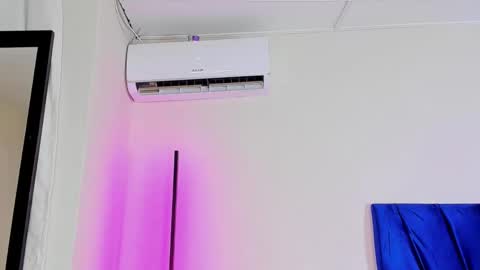 Snapshot of cassian_gold chatting on 01.10.26 CASSIAN GOLD online show from 01.10.26