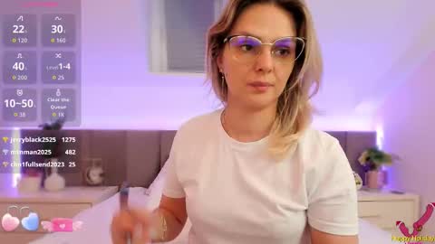 Snapshot of cassidyanne chatting on 02.17.26 cassidyanne online show from 02.17.26