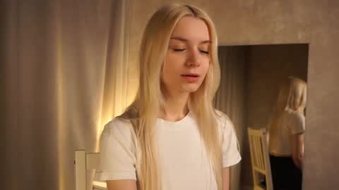 Cassie online show from 02.11.25