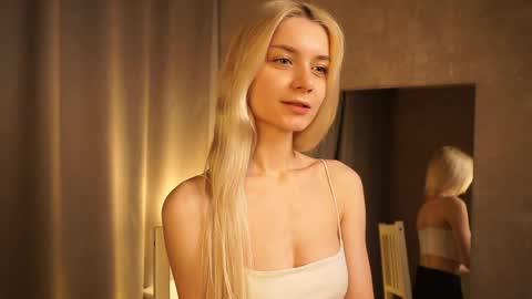 Cassie online show from 02.25.25