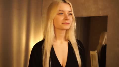 Cassie online show from 03.07.25