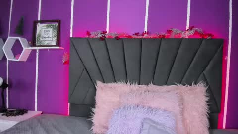 Cassie Jones online show from 02.18.25