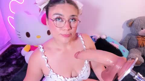 Snapshot of cassiebigass_ chatting on 02.24.26 Bela igzaii9r online show from 02.24.26