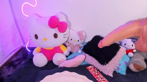 Snapshot of cassiebigass_ chatting on 05.27.26 Bela igzaii9r online show from 05.27.26