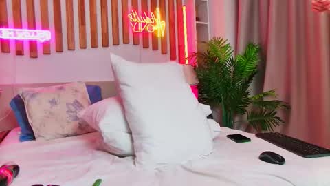 Cassie online show from 01.14.26