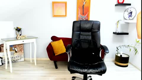 CassieJonas online show from 12.12.24